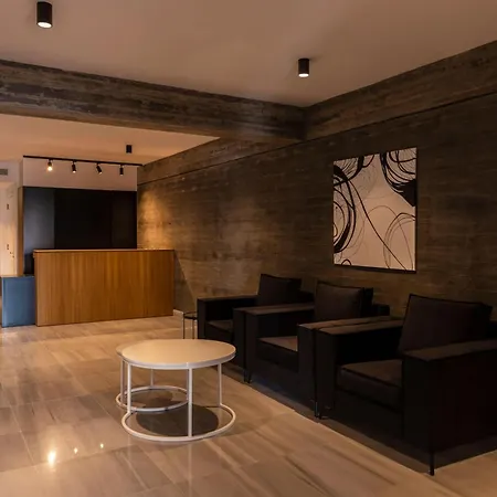 Premier 204 1 Bed Apartment *