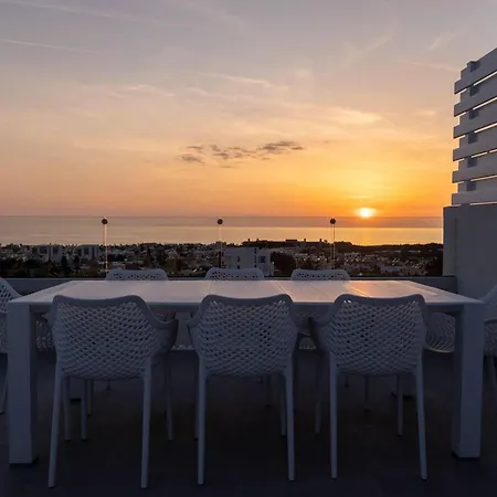Premier 204 1 Bed Apartamento Paphos