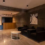 Premier 204 1 Bed דירה *